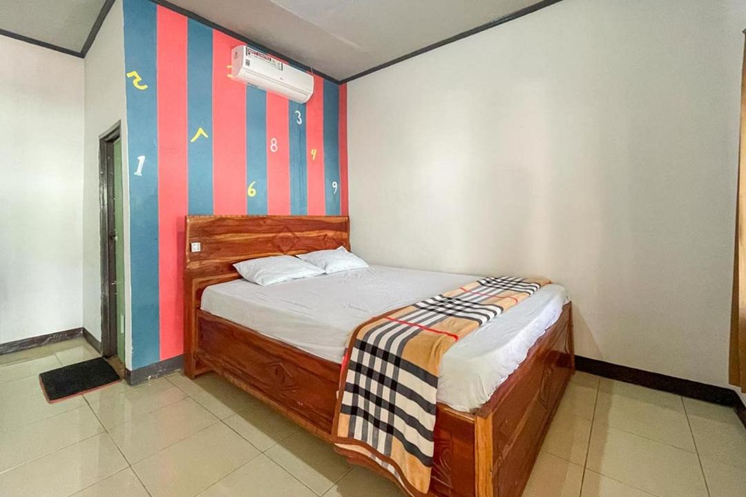 Photo of Bedroom in Jerowaru