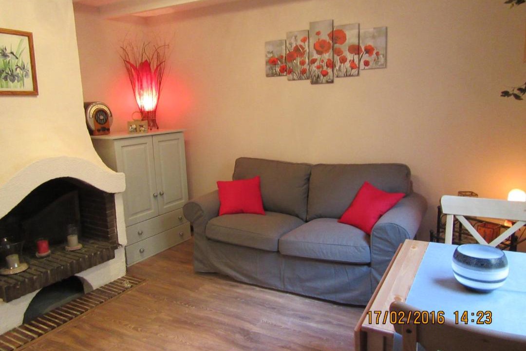 Photo of Others in Enclos