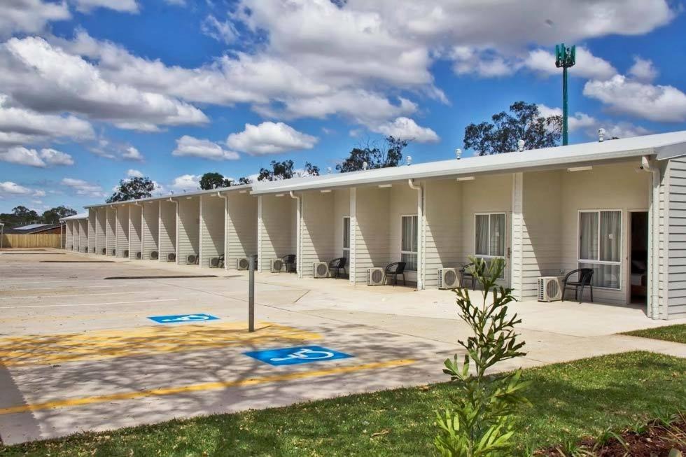 Photo of Others in Kallangur