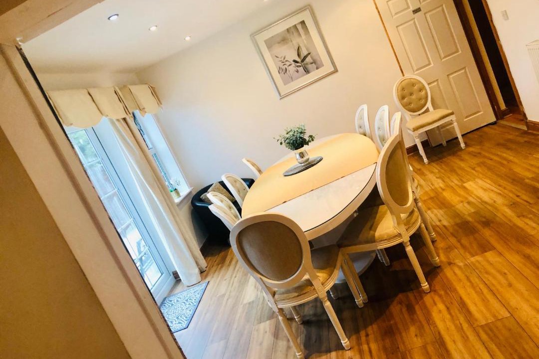 Photo of Others in Tyldesley