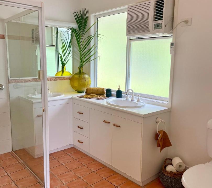 Photo of Bathroom in Seventeen Seventy