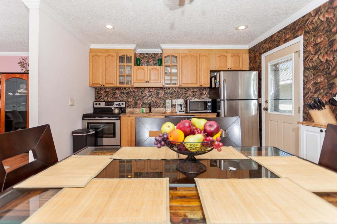 Photo of Kitchen in Surfcrest Village