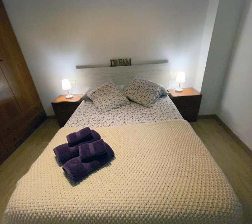 Photo of Bedroom in Llavorsi