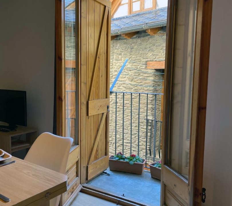 Photo of Bedroom in Llavorsi