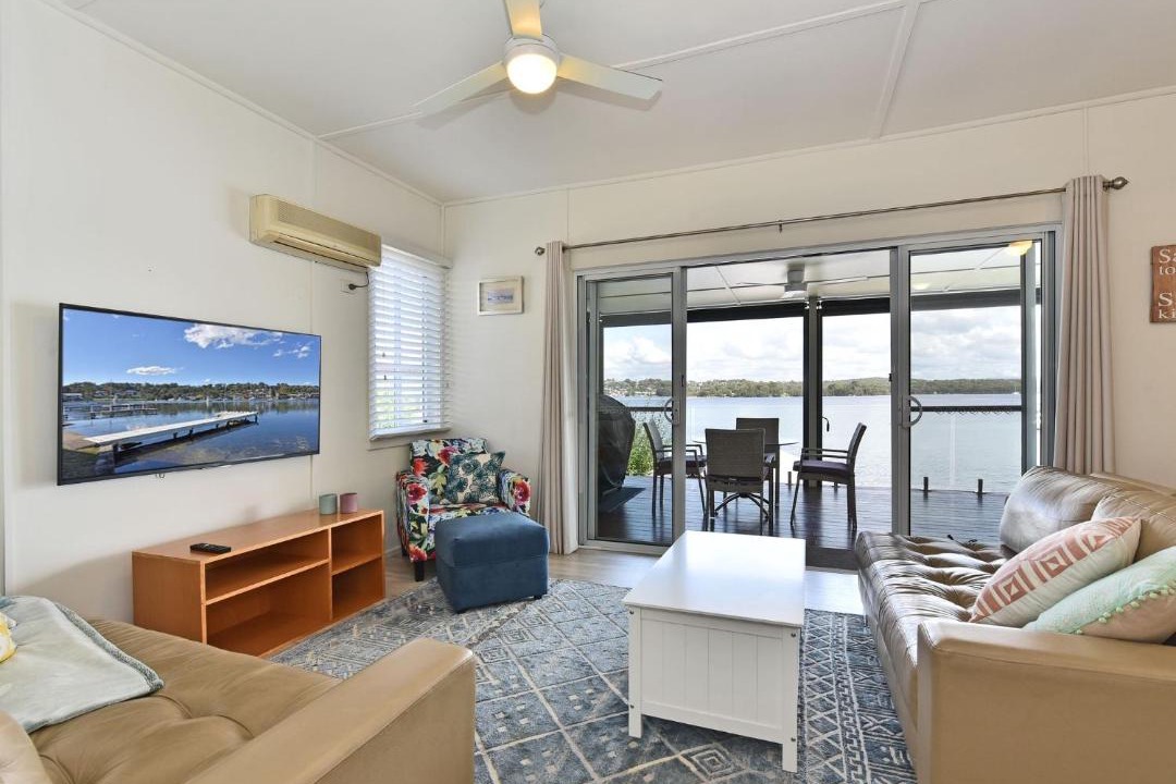 Photo of Livingroom in Coal Point