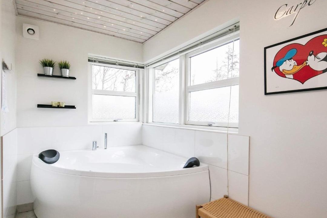 Photo of Bathroom in Tranum