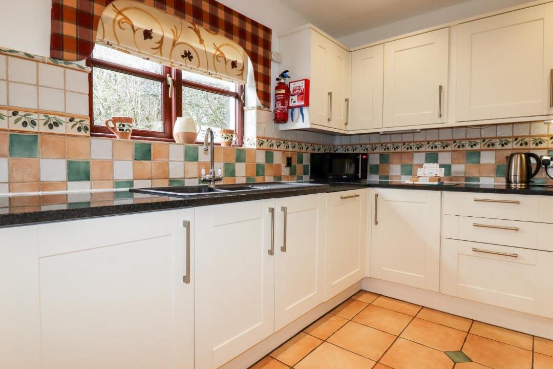 Photo of Kitchen in St Wenn