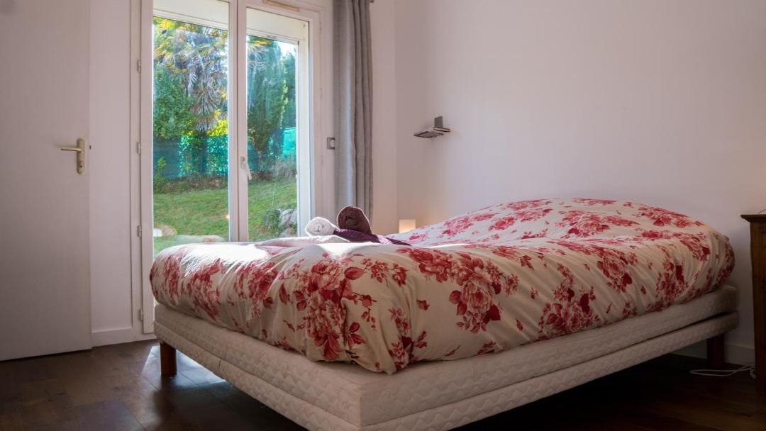 Photo of Bedroom in Meylan