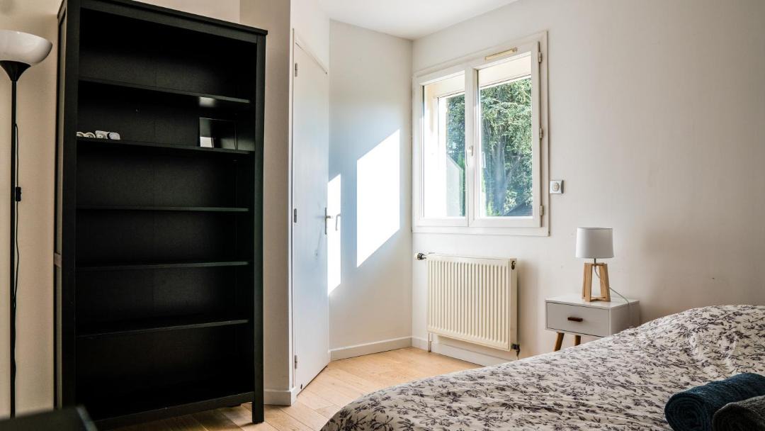 Photo of Bedroom in Meylan