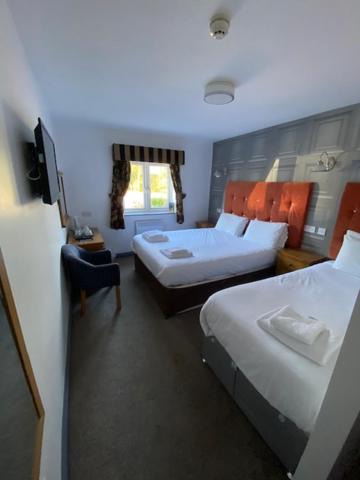 Photo of Others in Lapworth