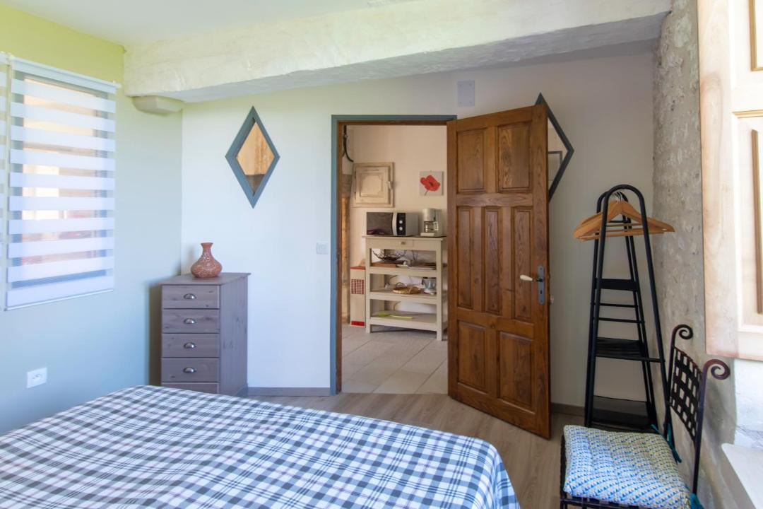 Photo of Bedroom in Assay