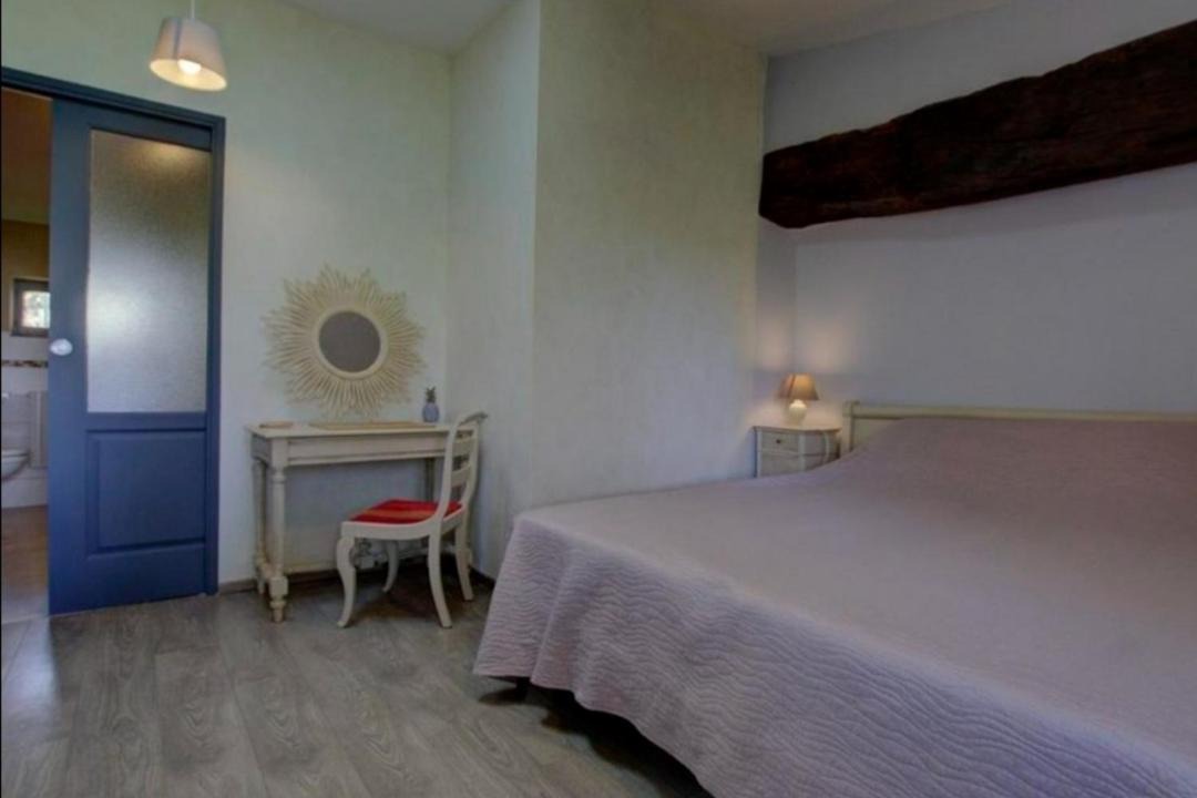 Photo of Others in Montcet