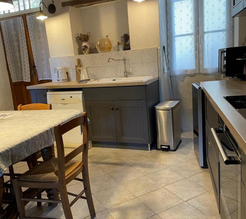Photo of Kitchen in Menerbes
