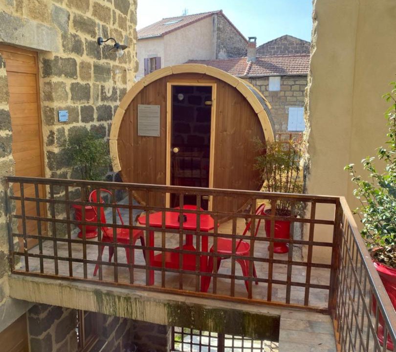 Photo of Buildings in Langeac