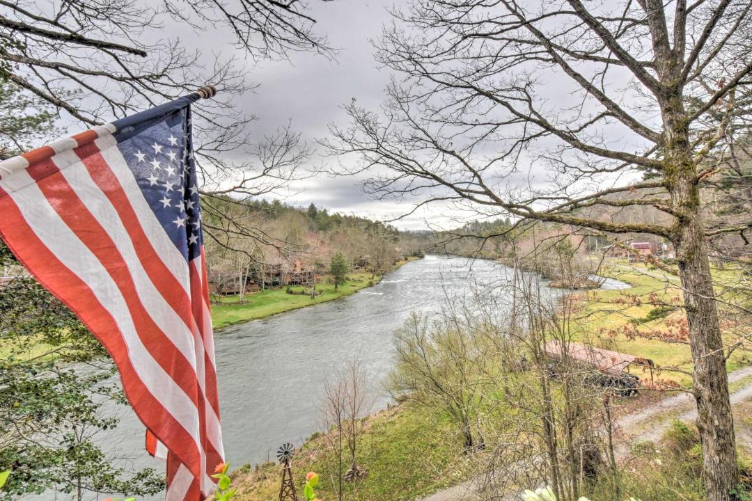 Photo of Buildings in Murphy