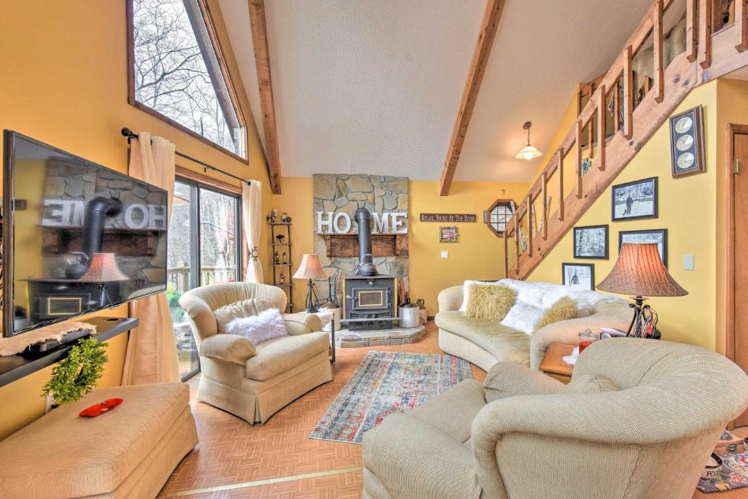 Photo of Livingroom in Murphy