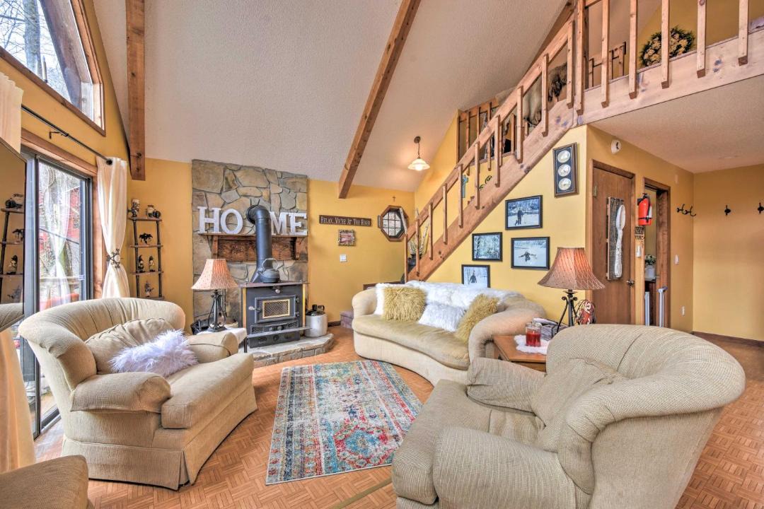 Photo of Livingroom in Murphy