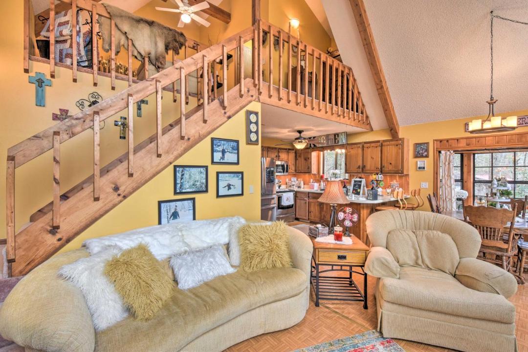 Photo of Livingroom in Murphy