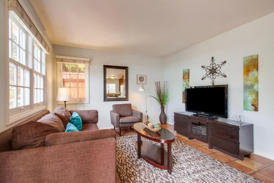 Photo of Livingroom in South Mission Beach