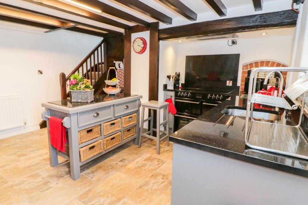 Photo of Others in Henryd