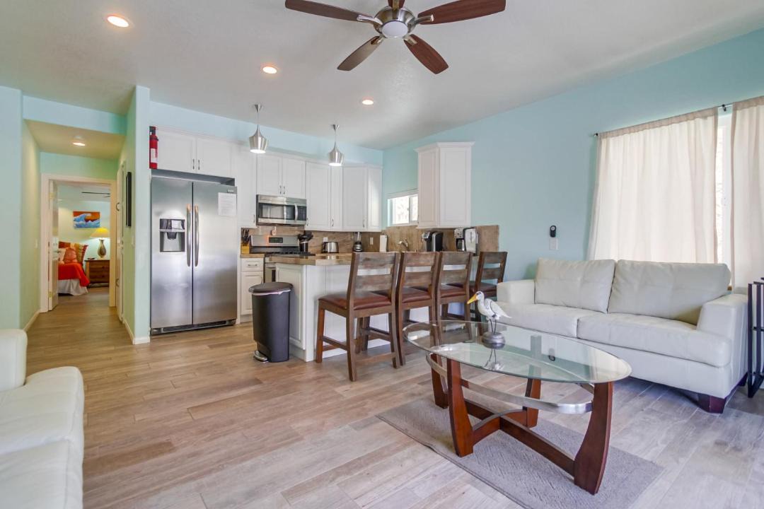 Photo of Livingroom in Mission Beach