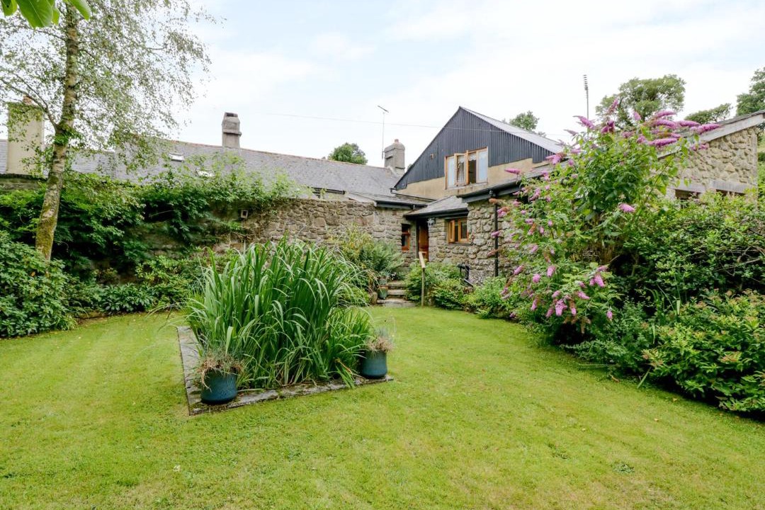 Photo of Buildings in Heligan