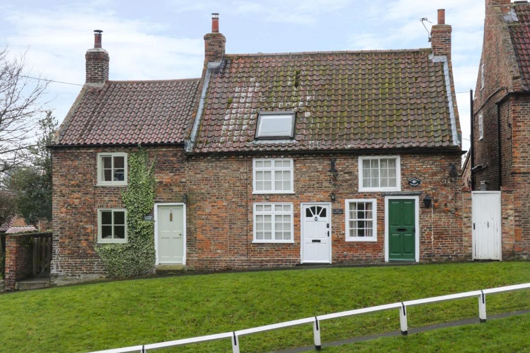 Photo of Buildings in Scawton