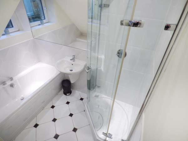 Photo of Bathroom in Rowsley