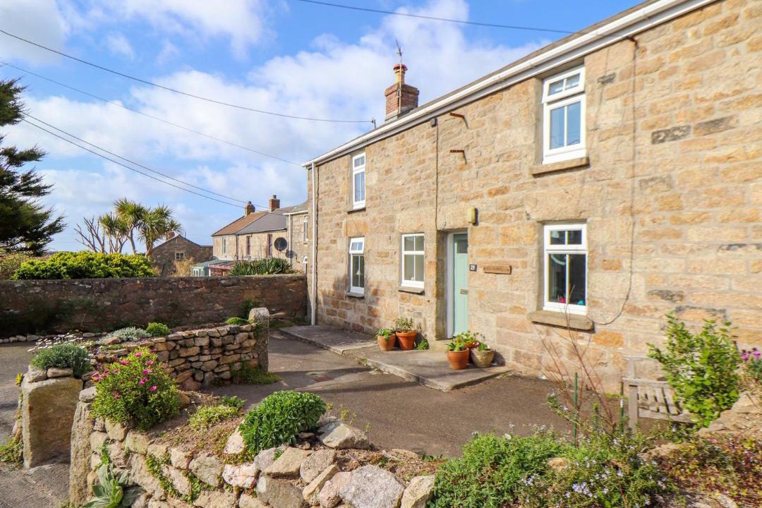 Photo of Buildings in Lower Boscaswell