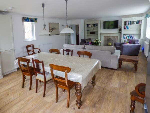 Photo of Others in Bembridge