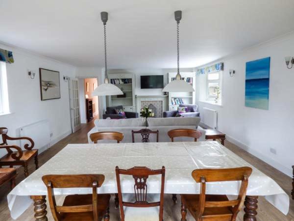 Photo of Others in Bembridge