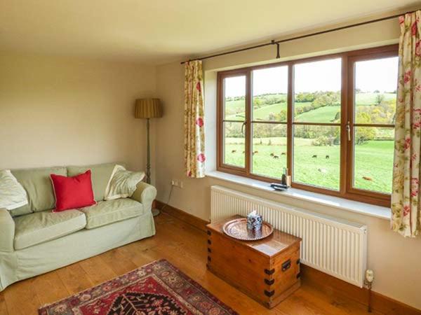 Photo of Livingroom in Coed-Y-Paen