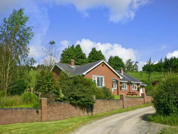 Photo of Buildings in Llandrindod Wells