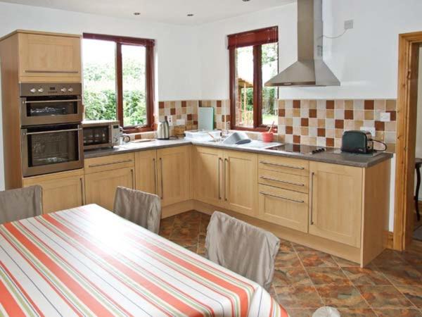 Photo of Others in Leek