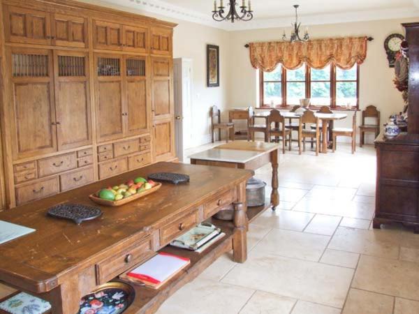 Photo of Livingroom in Coed-Y-Paen