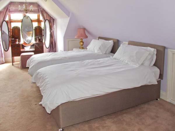 Photo of Bedroom in Coed-Y-Paen