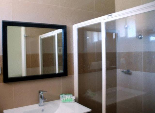 Photo of Bathroom in Tocumwal