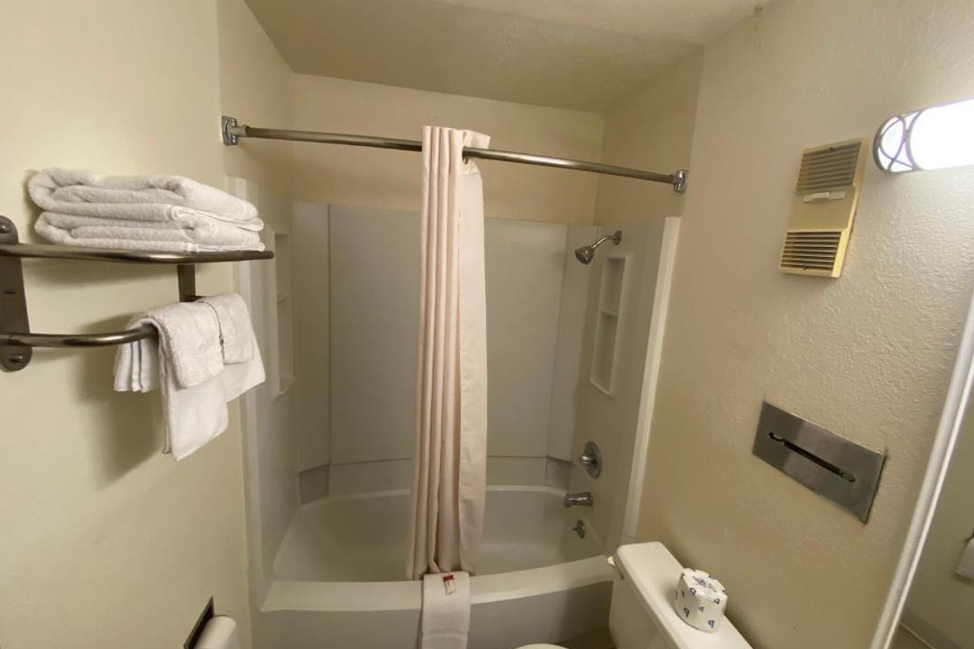 Photo of Bathroom in Ruidoso