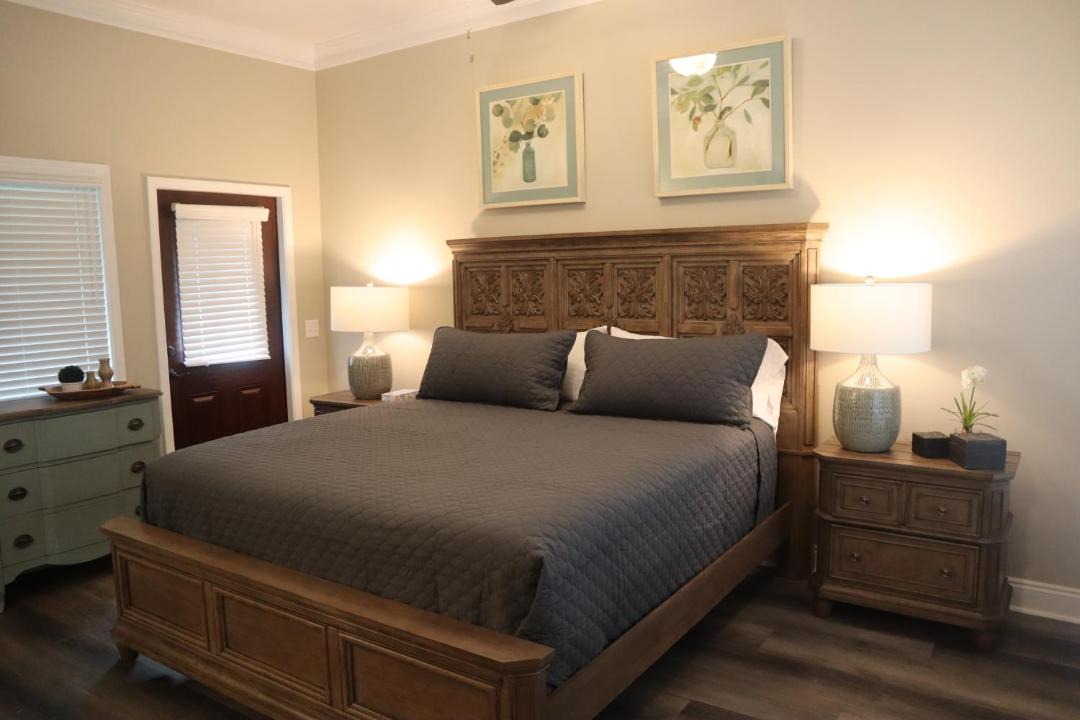 Photo of Others in Cottonwood