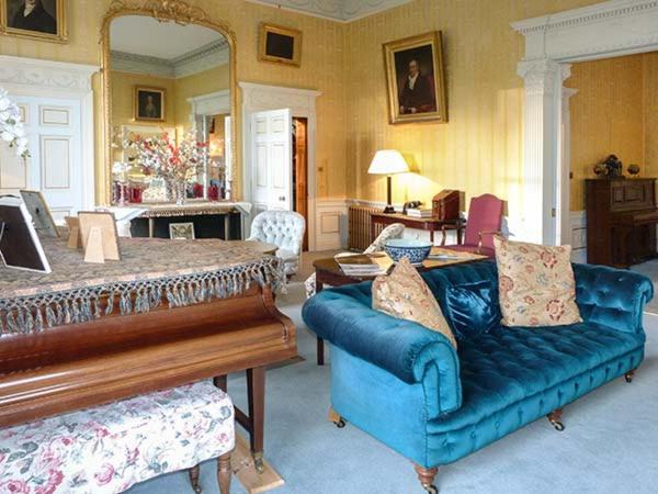 Photo of Others in Forres