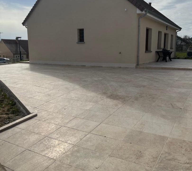 Photo of Buildings in Saint-Aignan