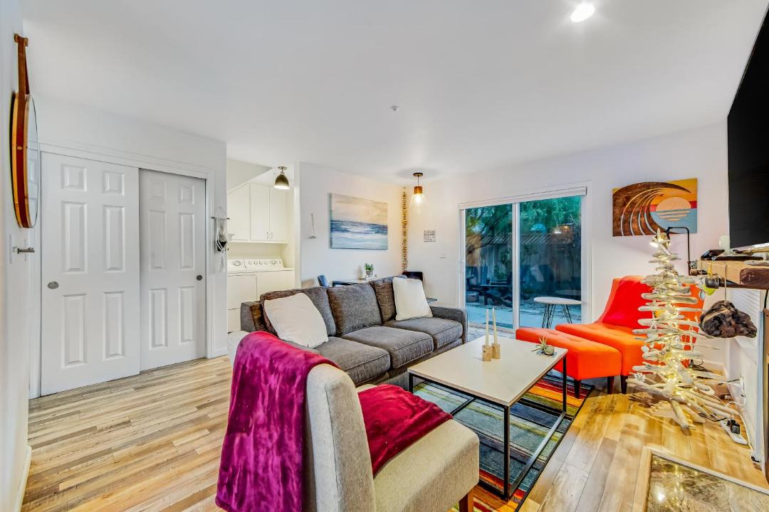 Photo of Livingroom in Opal Cliffs