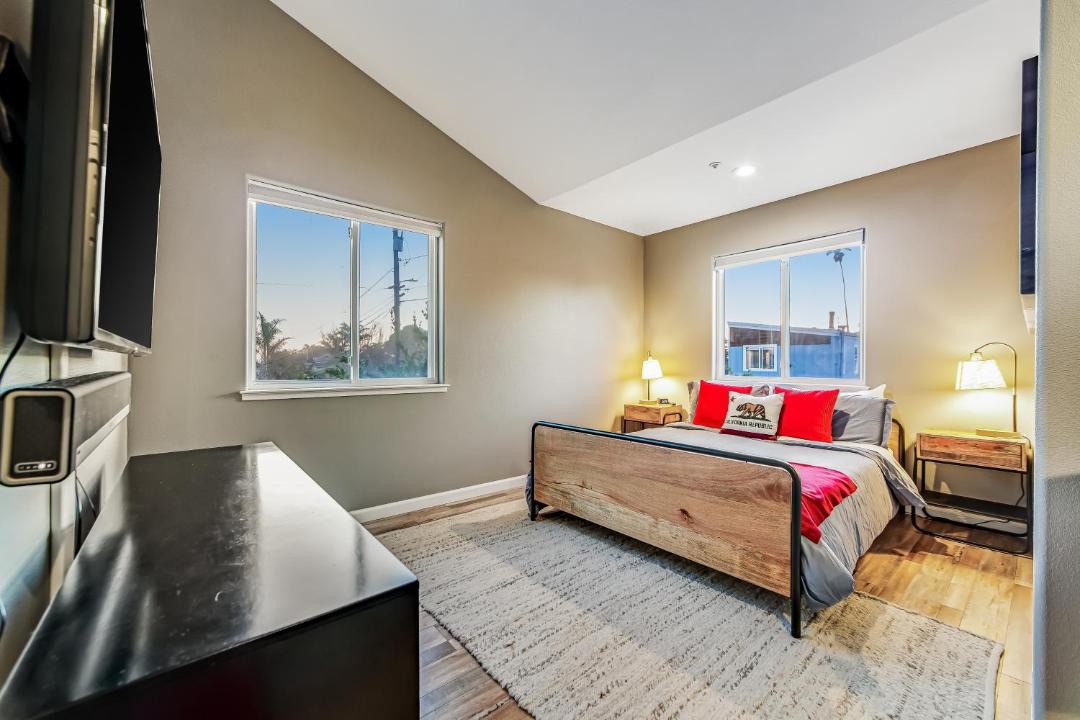 Photo of Others in Opal Cliffs