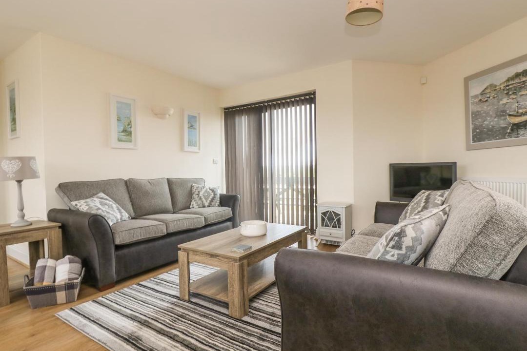 Photo of Others in Longrock