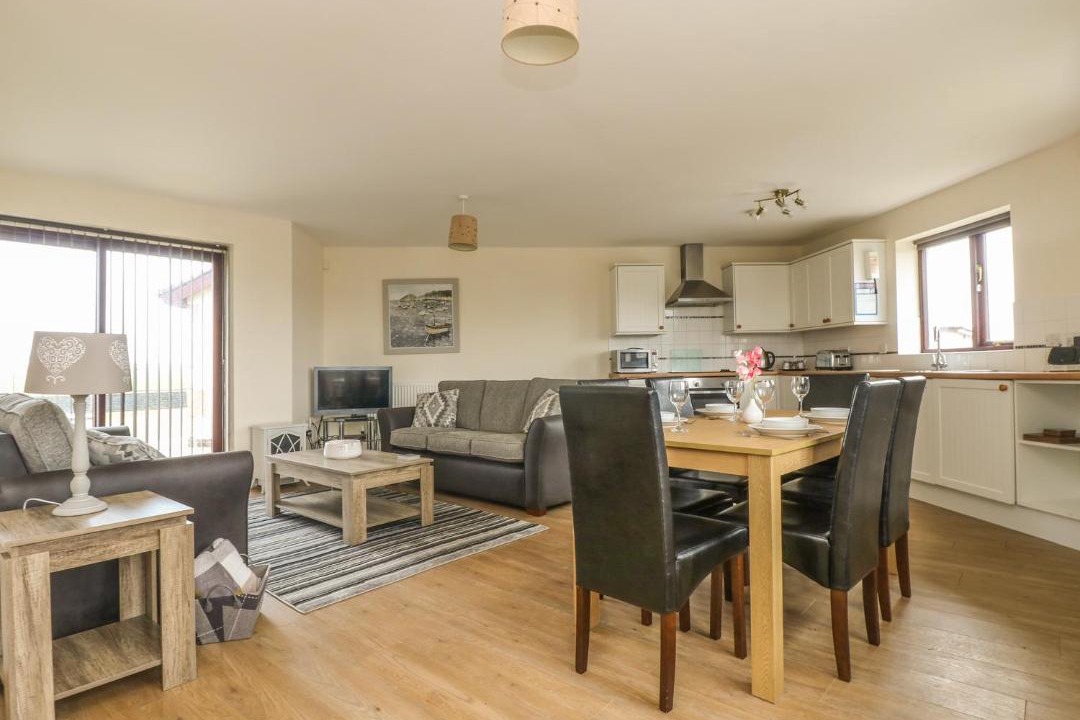 Photo of Others in Longrock