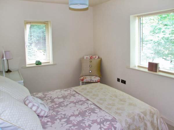 Photo of Bedroom in Almondbury