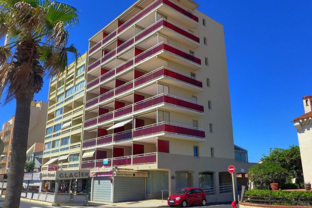 Photo of Buildings in Canet-Plage
