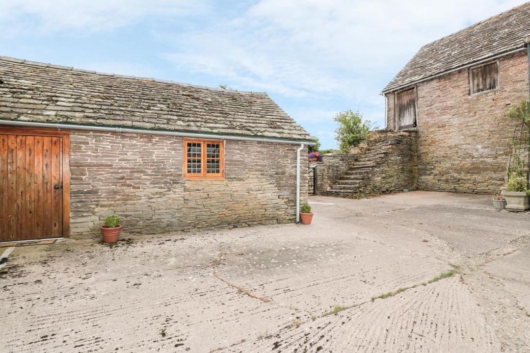 Photo of Others in Westbrook Court