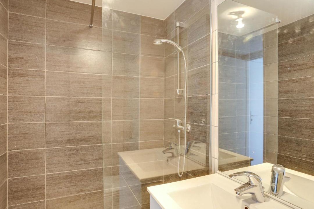 Photo of Bathroom in Le Lavandou