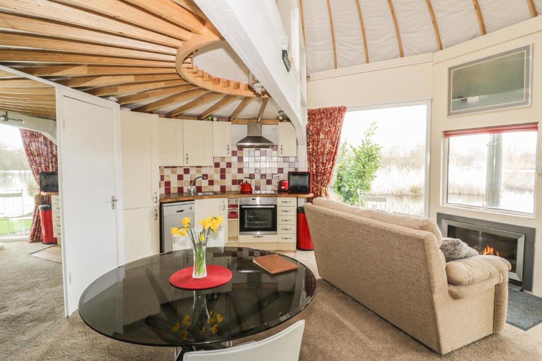 Photo of Others in Beckford